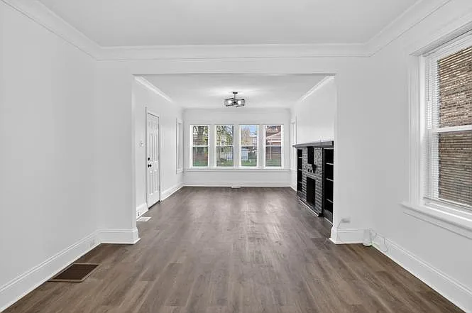 7148 S Eberhart Ave #1AA — Photo 7