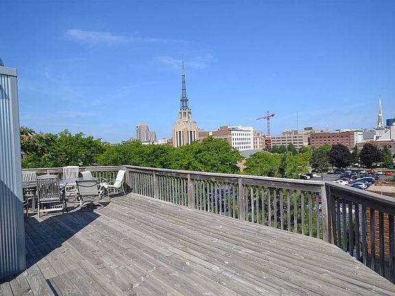 Rooftop Deck Looking Northwest