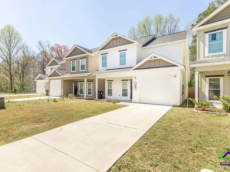 107 Leisure Pointe Cv — Photo 2