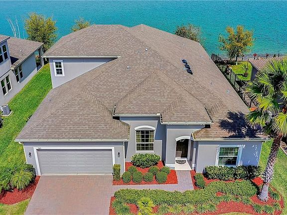 2nd image of 585 Blue Cypress Dr