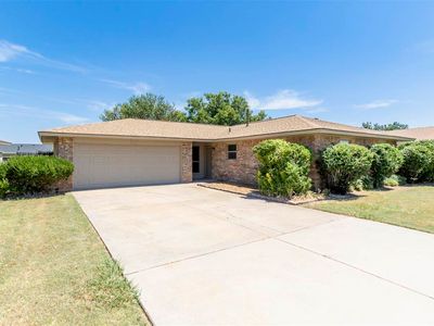 1805 NW Crosby Park Blvd, Lawton, OK, 73505