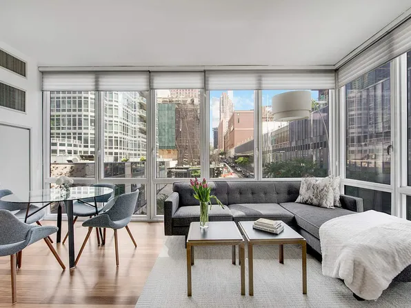 10 W End Ave, New York, NY 10023