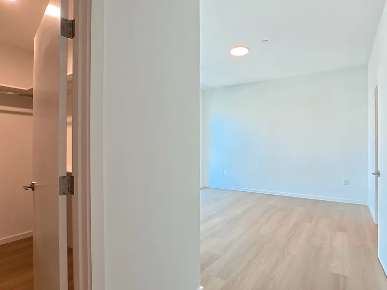 5119 Colfax Ave #201 — Photo 37