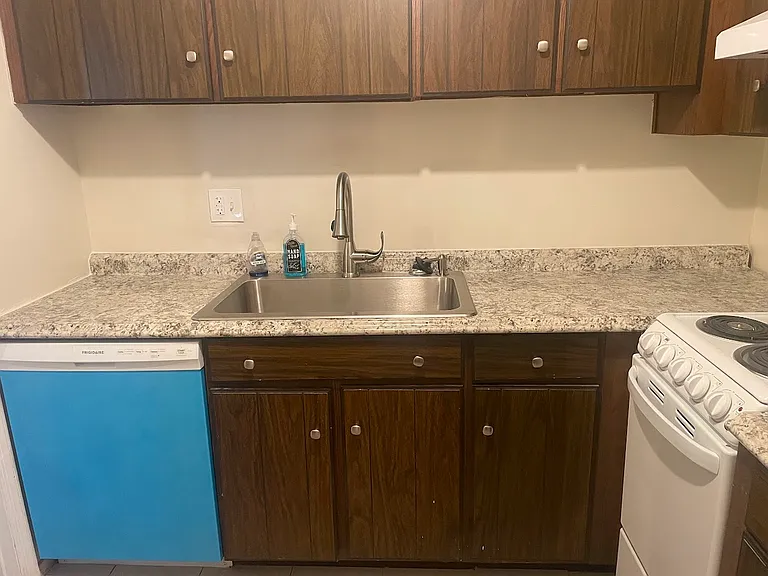 10257 Arizona Cir #78 — Photo 6