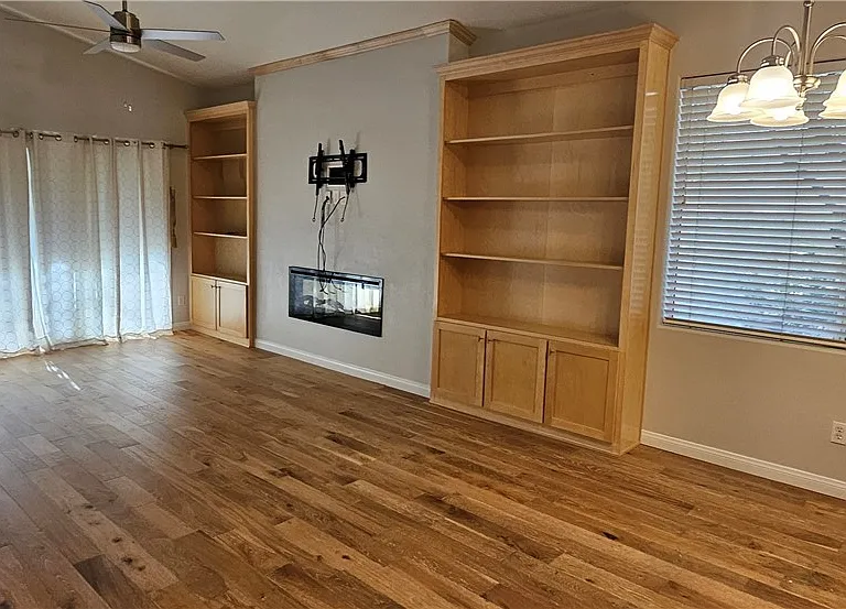 3433 Round Valley Way — Photo 9