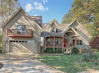 1463 Harris Ridge Rd, Young Harris, GA 30582