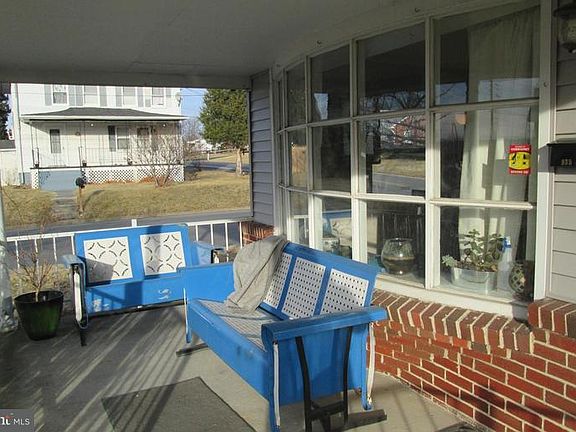 4th image of 935 Kaufman Ave