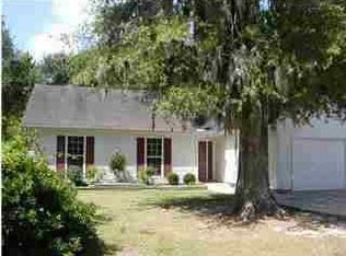 2401 Castlereagh Rd, Charleston, SC 29414