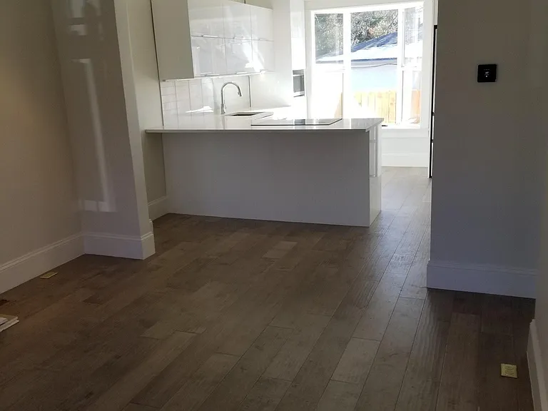 2312 E 3rd Ave — Photo 2