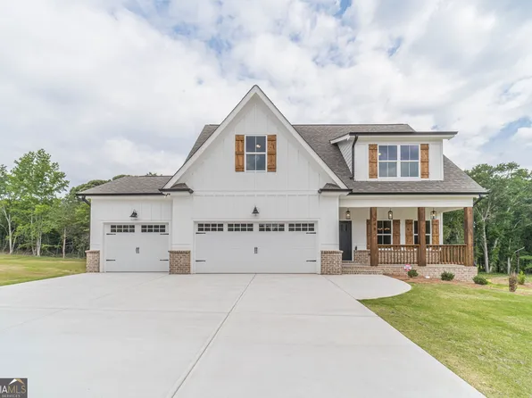 348 Pinewood Dr, Covington, GA 30014