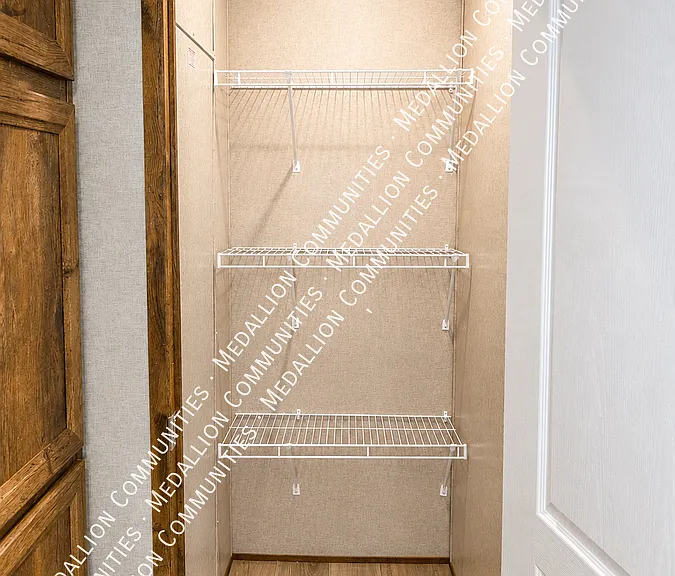 315 Robin Ann Ave — Photo 5