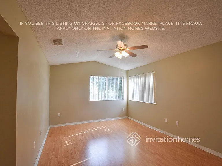4415 SW 153rd Ave — Photo 6