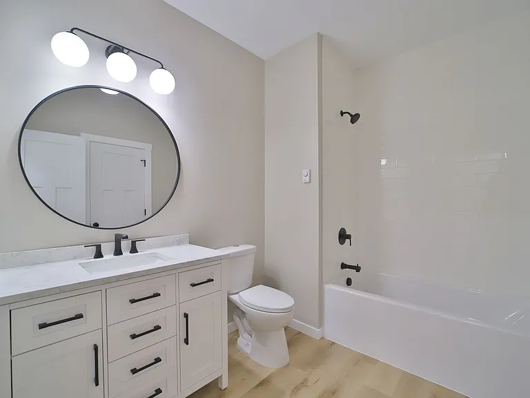781 W Palomino Ave — Photo 8