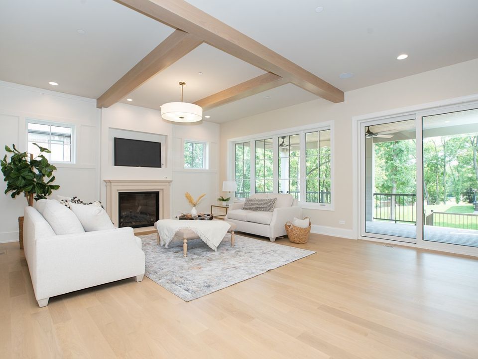 8925 W 102nd St, Palos Hills, IL 60465 Zillow