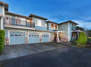 1028 Puget Dr, Edmonds, WA 98020