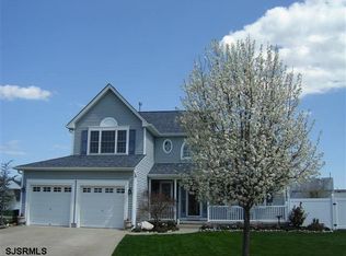 500 Cobblestone Ct, Egg Harbor Township, NJ 08234