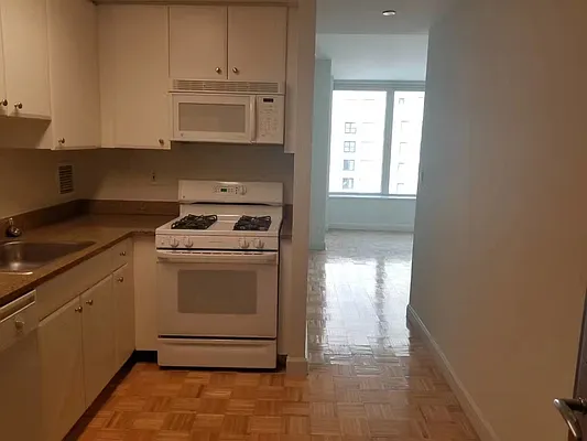 Rented by Brookfield (Funnel) | media 17