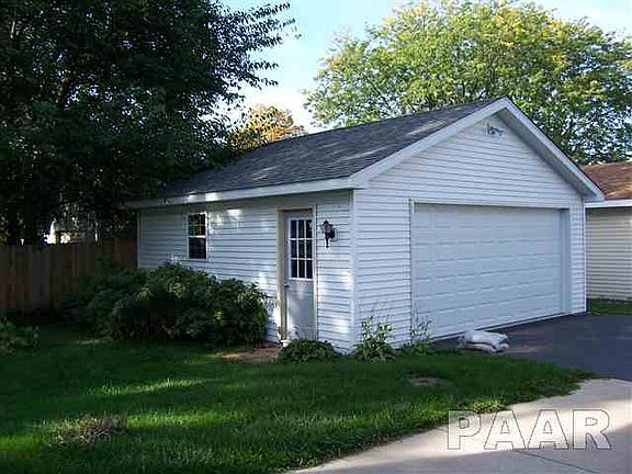 2nd image of 103 S Cottage Grove Ave