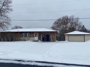 6997 Delaney Ave, Inver Grove Heights, MN 55076