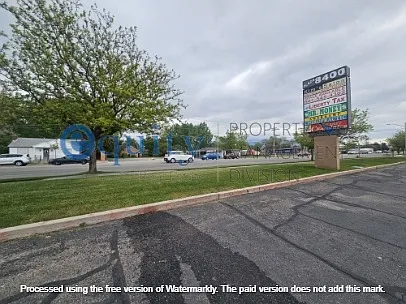 Plaza 8400 - EPM - 8392 — Photo 16