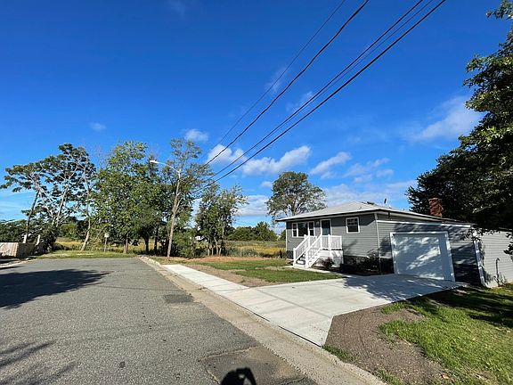 2nd image of 531 Lorillard Ave