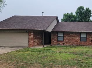 1014 Garden Grv, Yukon, OK 73099