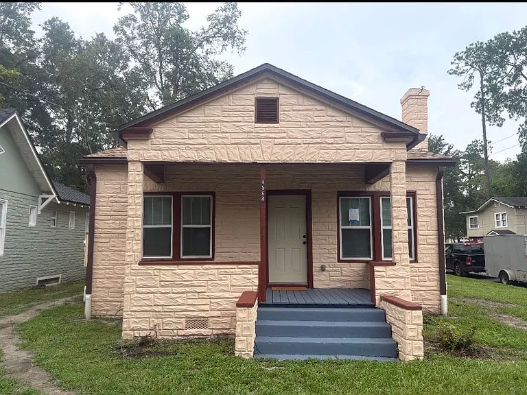 4564 French St — Photo 1