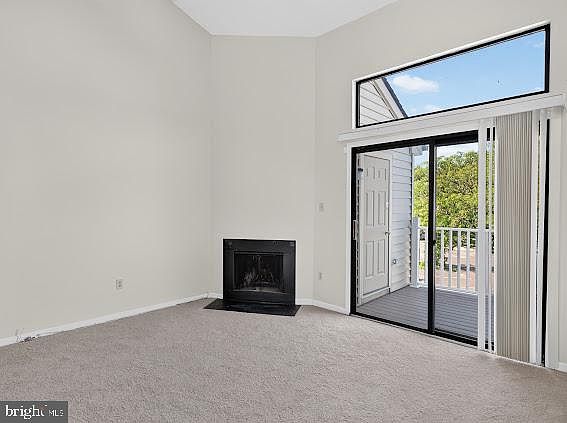 4th image of 704 Gregorys Way