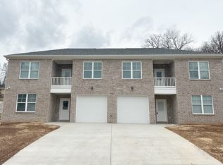 4607 Plaza Hills Ln #B, Hixson, TN 37343