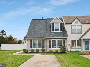 44 Meeting House Ln, Turnersville, NJ 08012