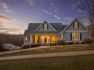 1119 Clear Brooks Dr, Signal Mountain, TN 37377