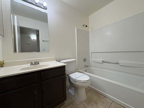 4th image of 4543 N 67th Ave