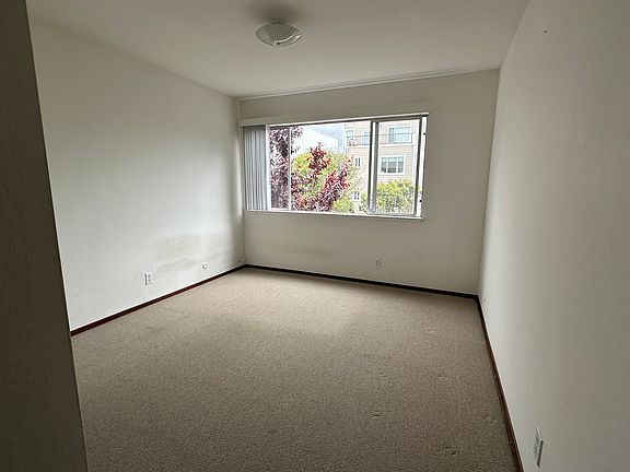 2nd image of 262 27th Ave Unit 2