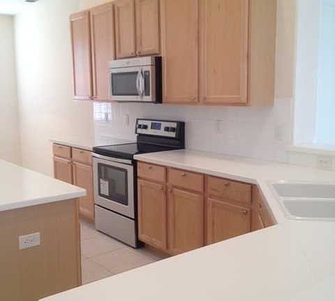 2nd image of 31326 Bridgegate Dr