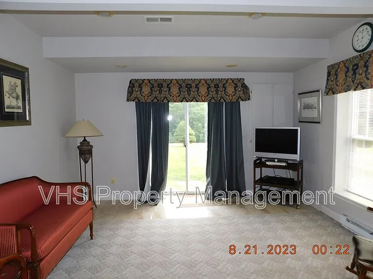 2055 Freeman Dr — Photo 22
