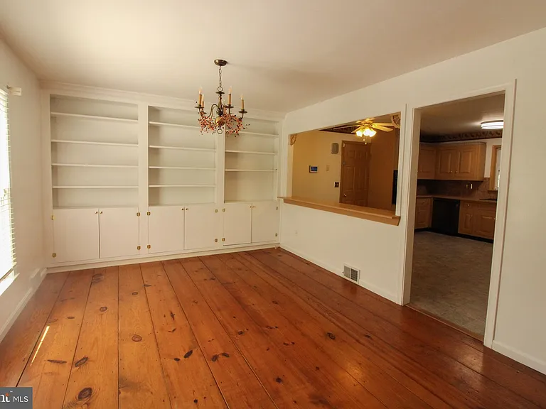 11 Hickory Ln — Photo 10
