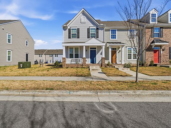 2nd image of 266 Foxglove Dr #1