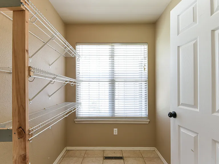 190 Horizon Dr — Photo 24