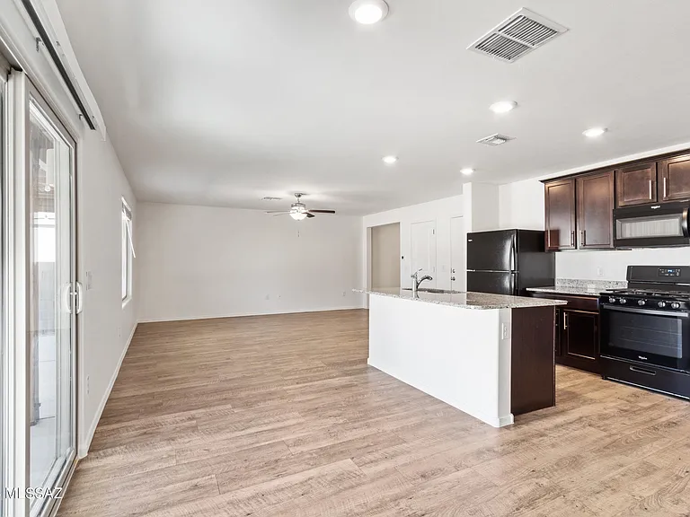 5996 S Antrim Loop — Photo 4