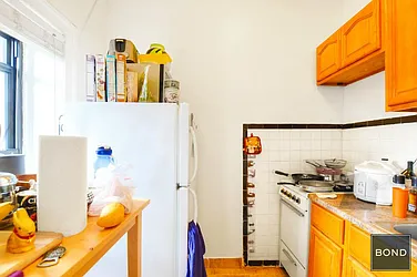 Rented by Bond New York