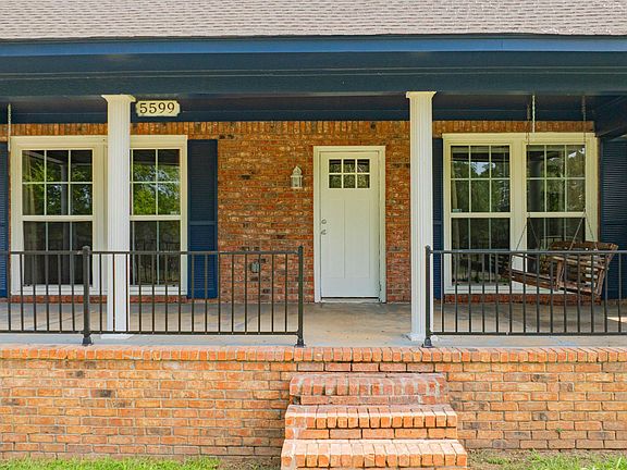 2nd image of 5599 W Juanita Rd