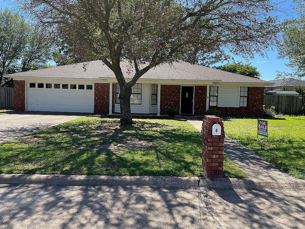 6 Diamond Cir, Texarkana, TX 75503 | Zillow