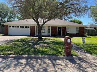 6 Diamond Cir, Texarkana, TX 75503