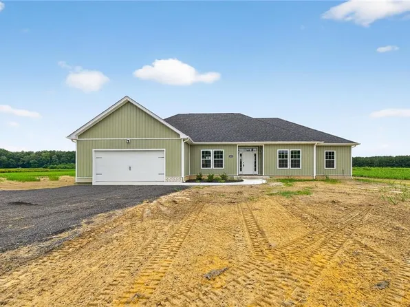4650 Deer Path Rd, Suffolk, VA 23434