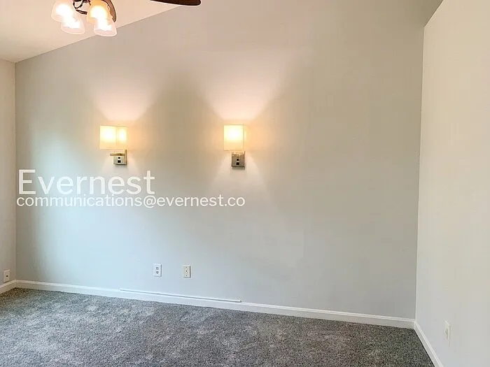 11162 Soldiers Ct — Photo 13