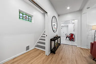 Rented by Aron Fried, LREB