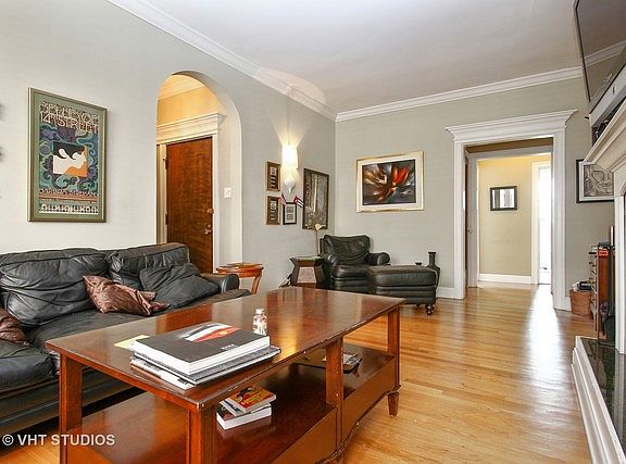 2nd image of 432 S Euclid Ave APT 1W