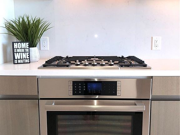 2nd image of 889 Francisco St Unit 3307
