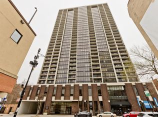 1636 N Wells St APT 2208, Chicago, IL 60614