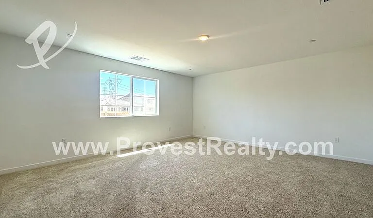 8792 Newcastle Ave — Photo 14